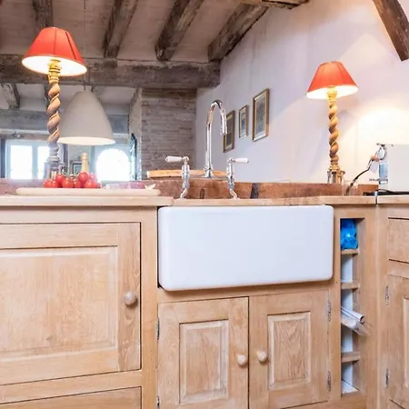 House With 2 Bedrooms In Montratier With Shared Pool Enclosed Garden And Wifi *