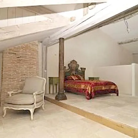 House With 2 Bedrooms In Montratier With Shared Pool Enclosed Garden And Wifi * Castelnau-Montratier