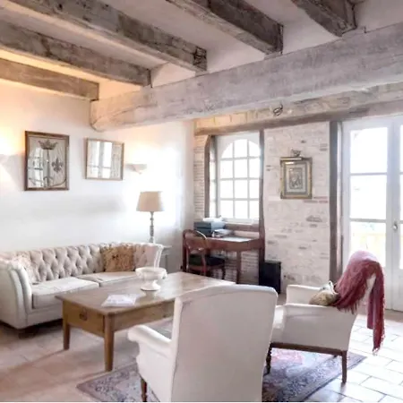 House With 2 Bedrooms In Montratier With Shared Pool Enclosed Garden And Wifi *