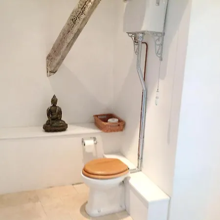 بيت للعطل House With 2 Bedrooms In Montratier With Shared Pool Enclosed Garden And Wifi